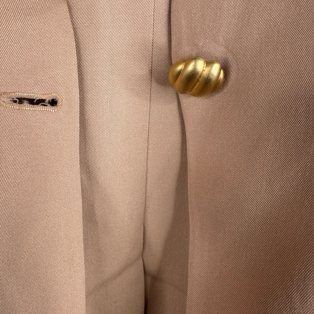 Christian Dior Tan Vintage 100% Wool 2 pc. Blazer & Skirt Suit Set Size 8 - Picture 8 of 14